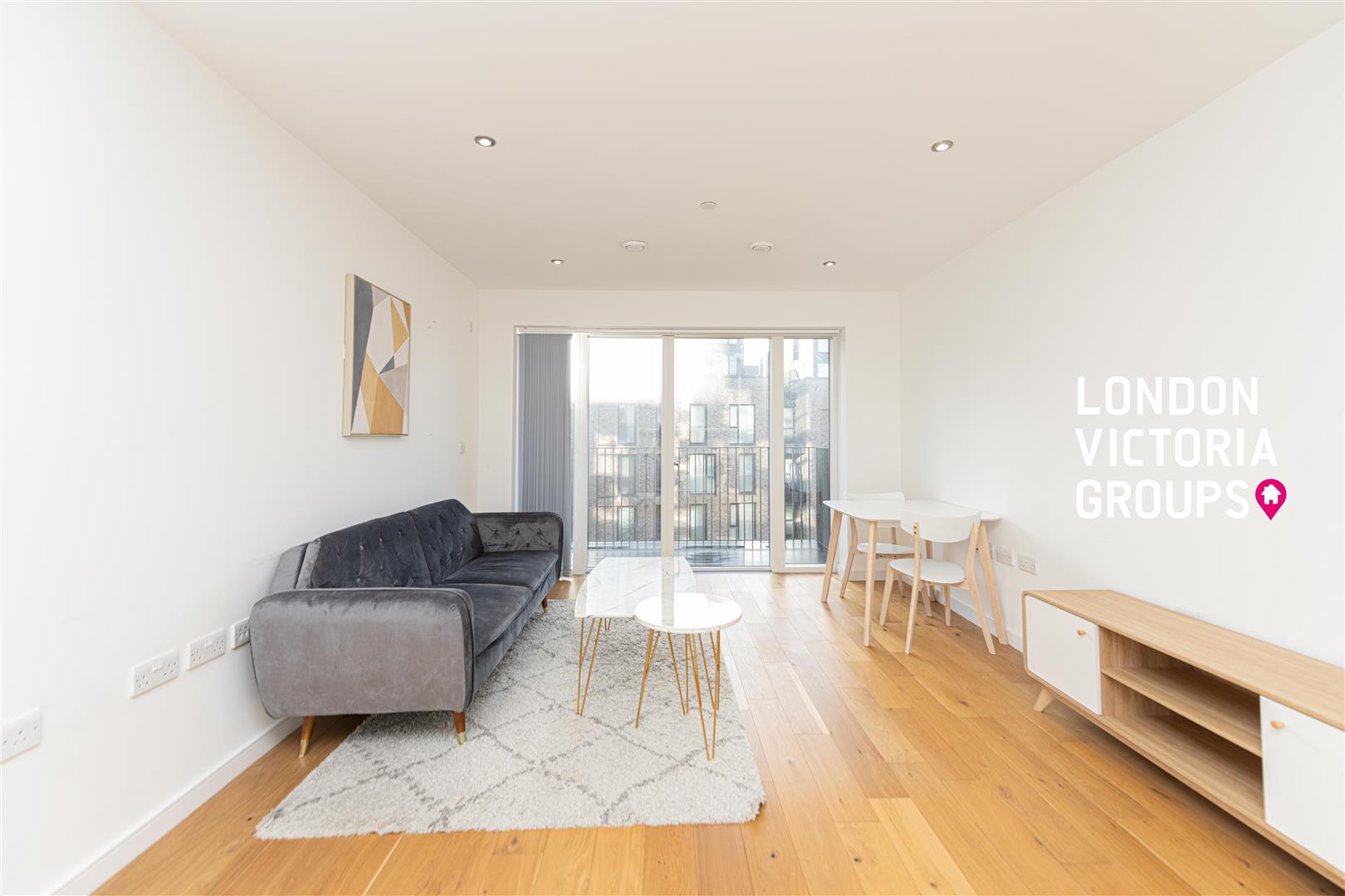 1 bed property in Wenborn Building, 23 Penny Brookes Street, London